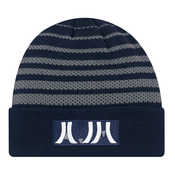 Acrylic Cuff Toque